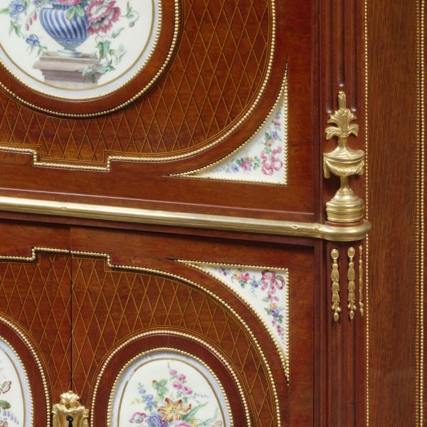 A Fine French ormolu and porcelain-mounted mahogany secrétaire à abattant