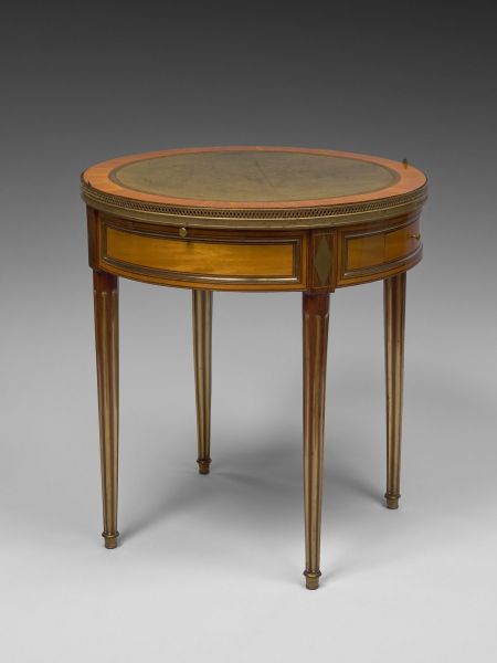 Table bouillotte d'époque Louis XVI estampillée Pafrat