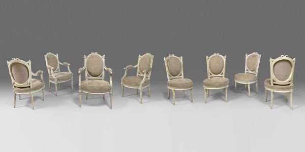 Suite de quatre fauteuils et quatre chaises Louis XVI