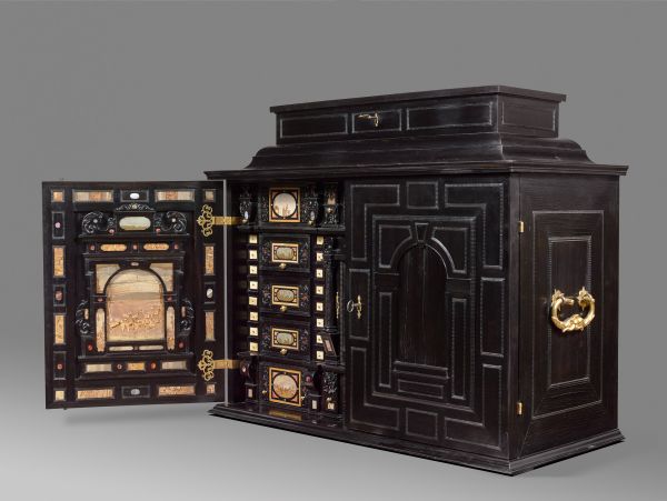 Rare cabinet d'Augsburg